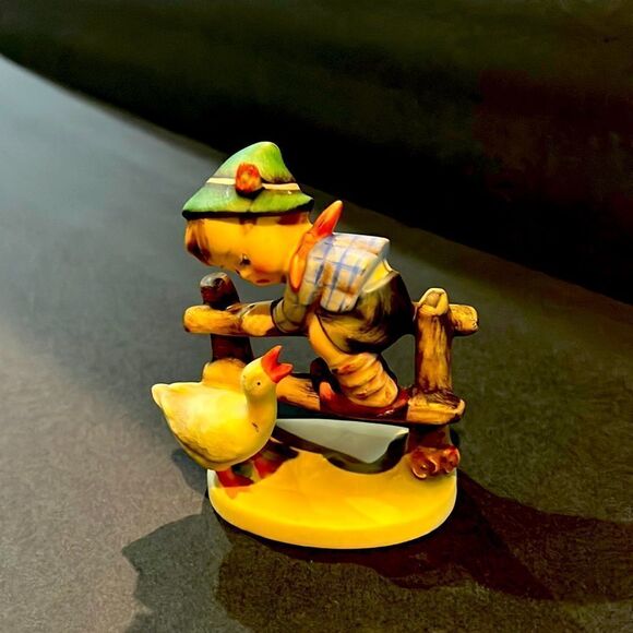 Barnyard Hero Rare Figurine marked Germany G Hummel - Picture 1 of 5